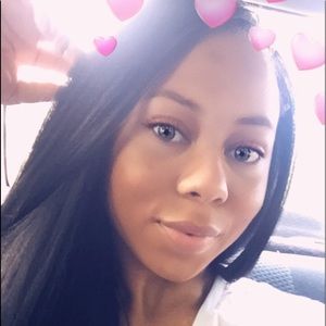 Meet your Posher, Jaquena